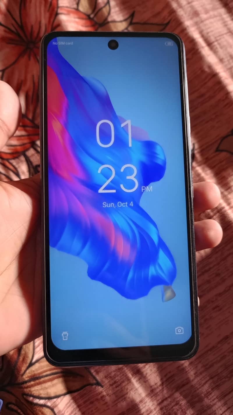 Tecno CAMON 18T 1