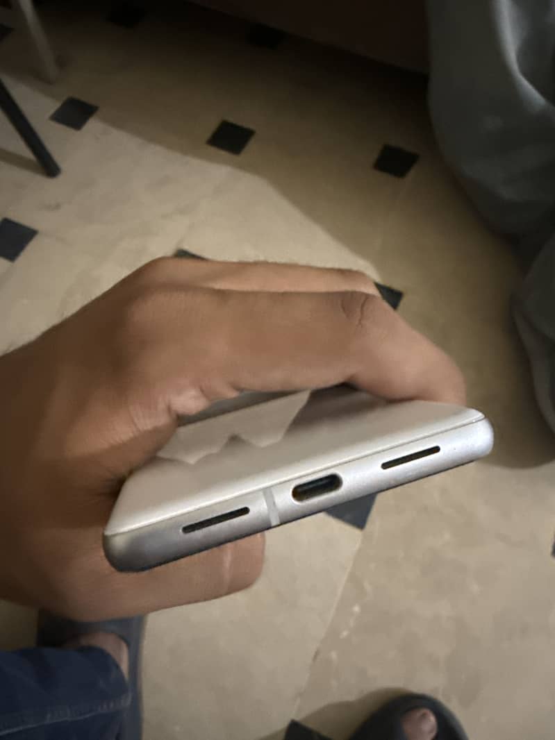 Google Pixel 7 6