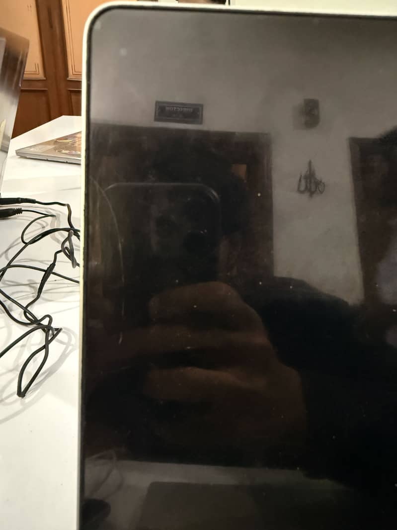 APPLE MACBOOK PRO 2017 4