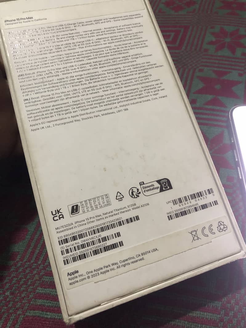 Apple iPhone 15 Pro Max 8
