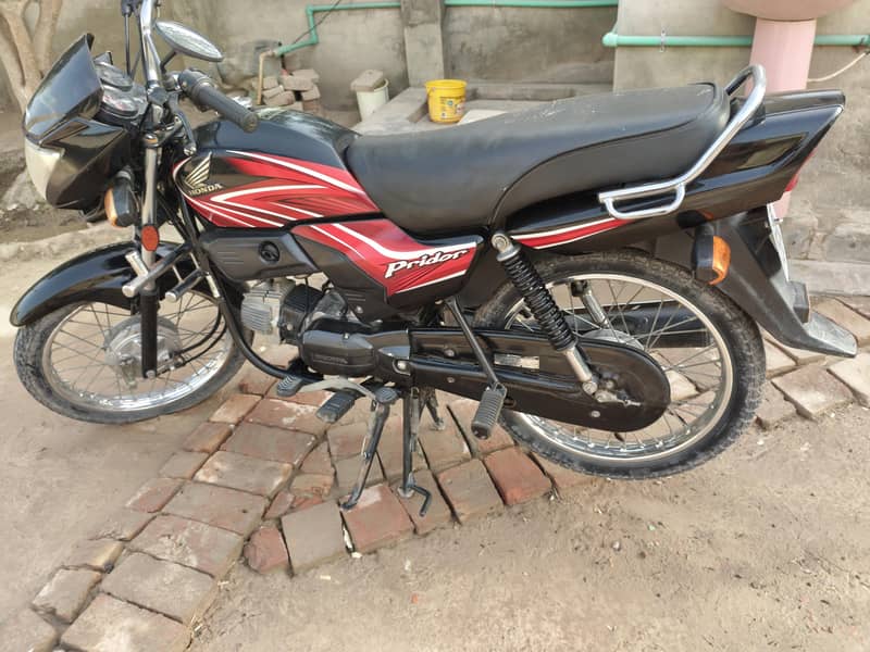 Honda 100 7
