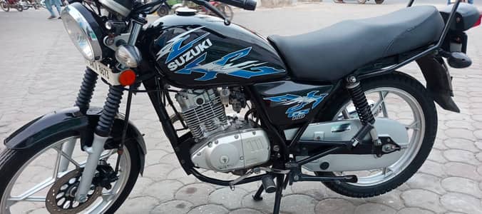 Suzuki GS 150 model 12500 km only