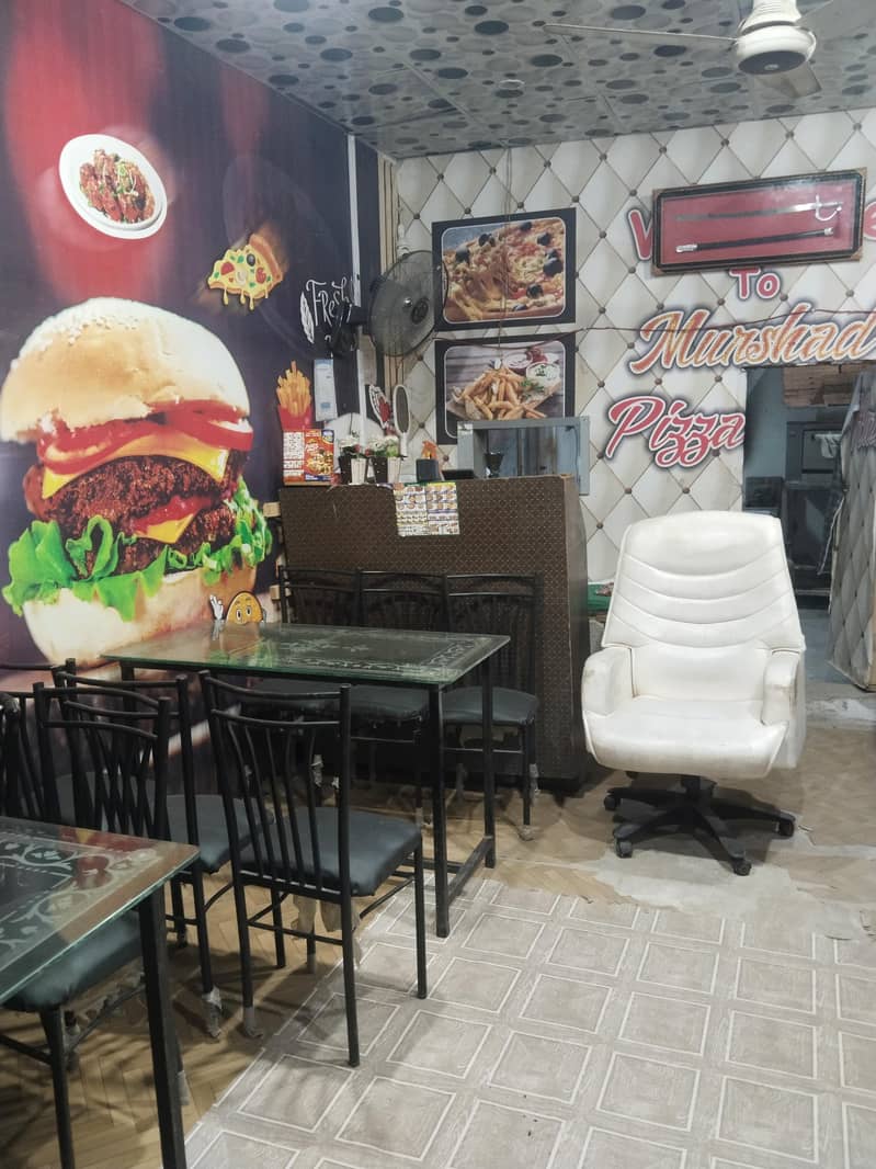 Pizza cafe 4