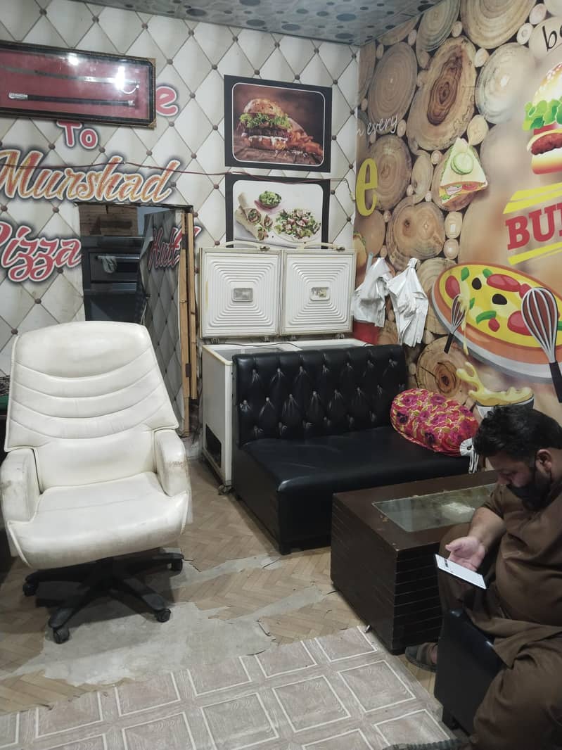 Pizza cafe 5