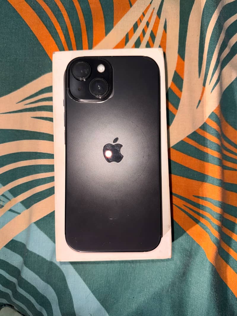 Apple iPhone 15 3