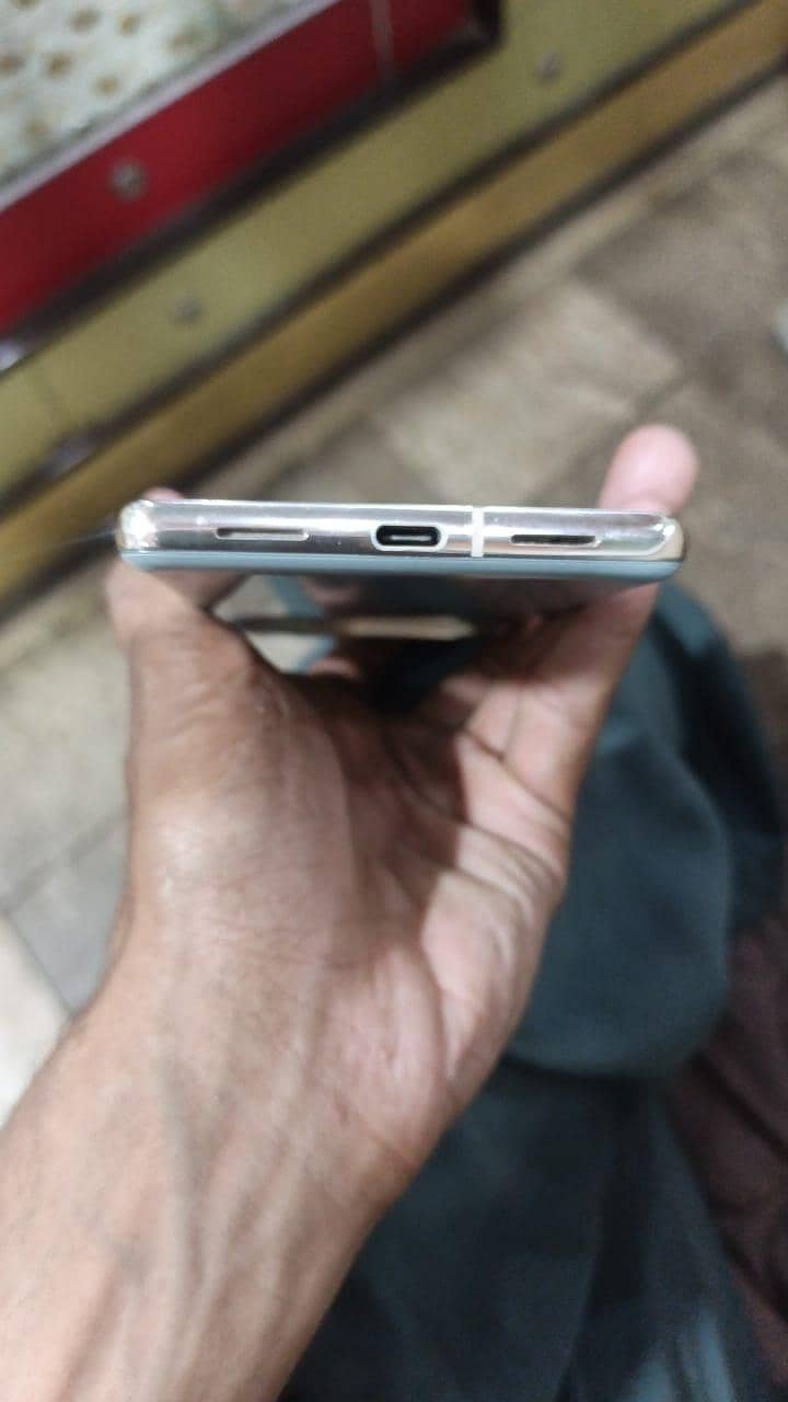 Google Pixel 7 Pro 2