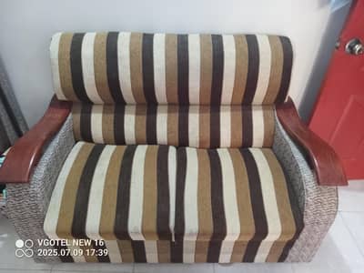 7 seater Sofa set for sale