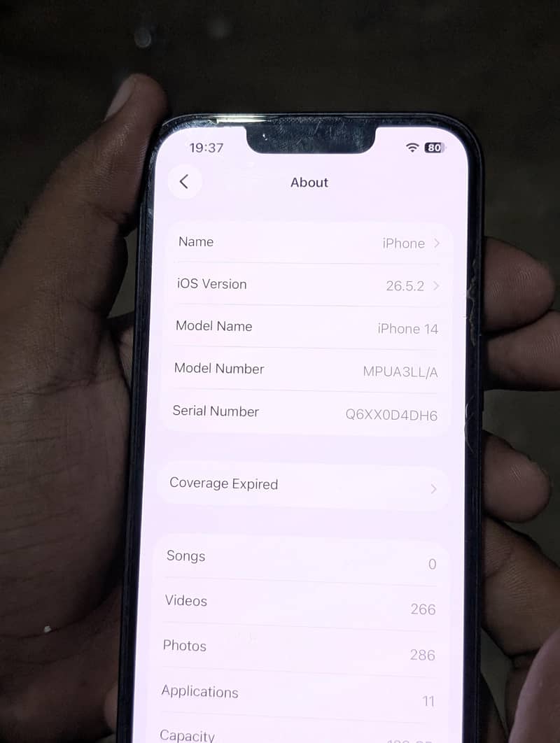 Apple iPhone 14 4