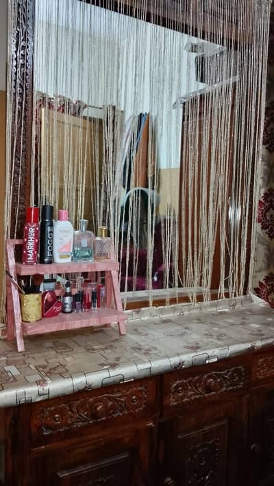pink wooden 2 step vanity Rack/makeup organizer. like  new