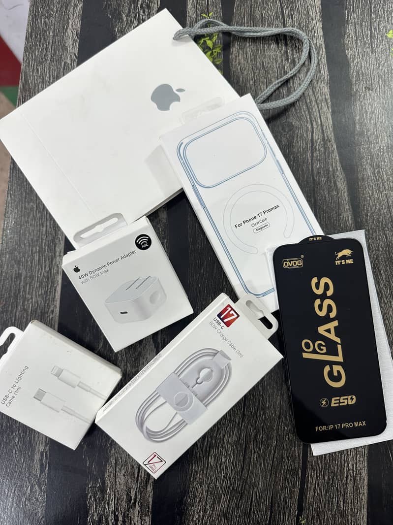 Apple iPhone 17 Pro Max 0