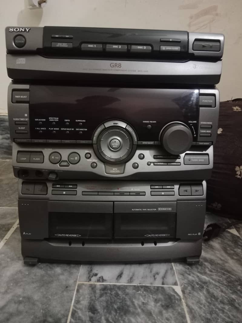 amplifier deck sound system 1