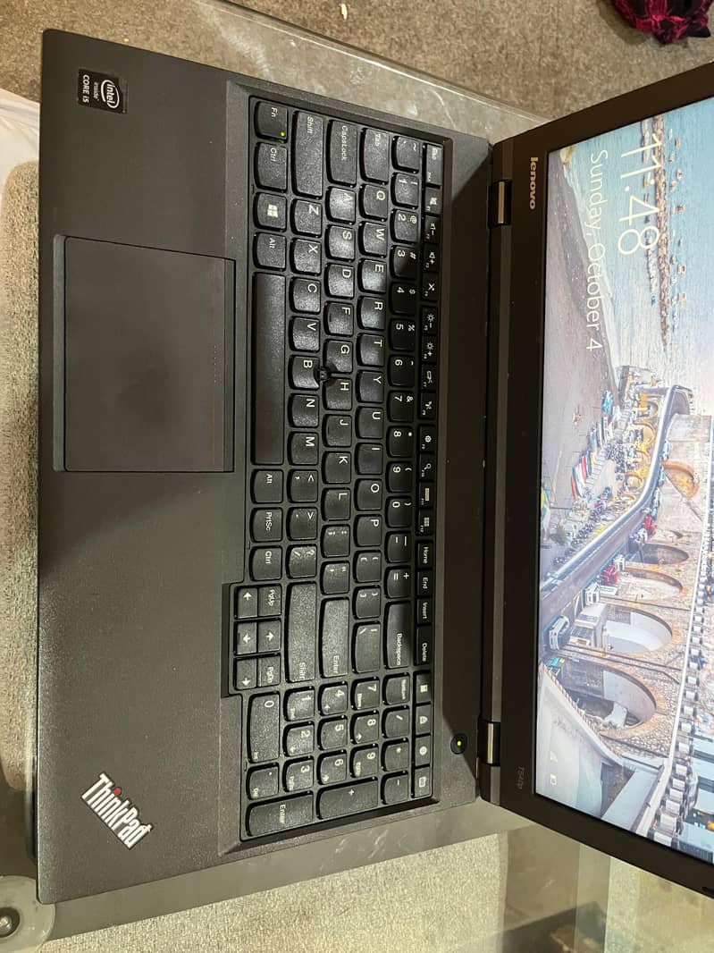 levono ThinkPad core i5 / 4 Generation 1