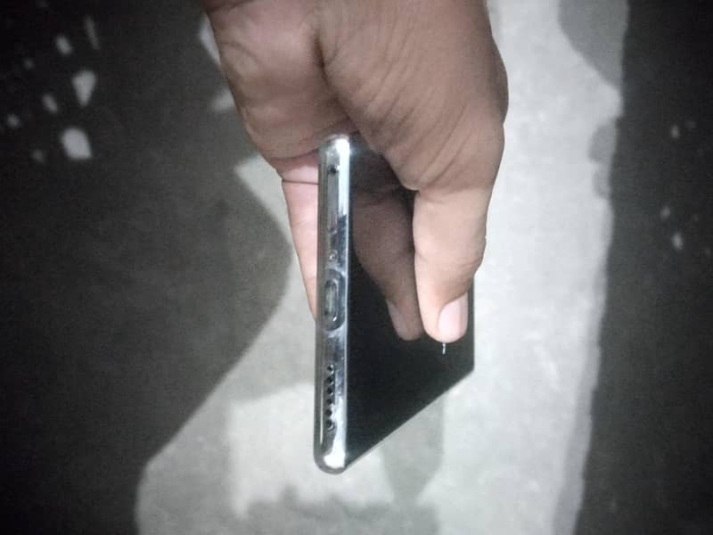 Tecno Spark 20 Pro Plus 3
