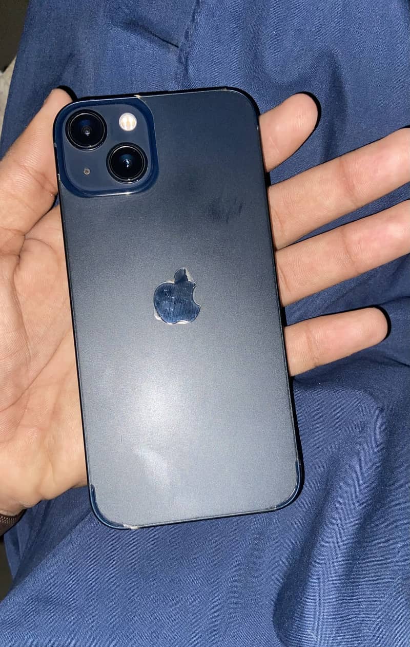 Apple iPhone 13 1