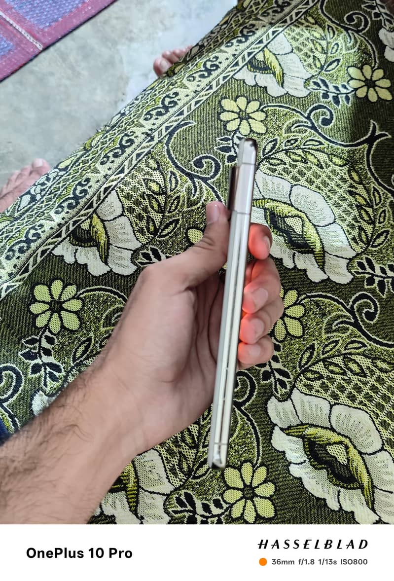 Google Pixel 8 Pro 6
