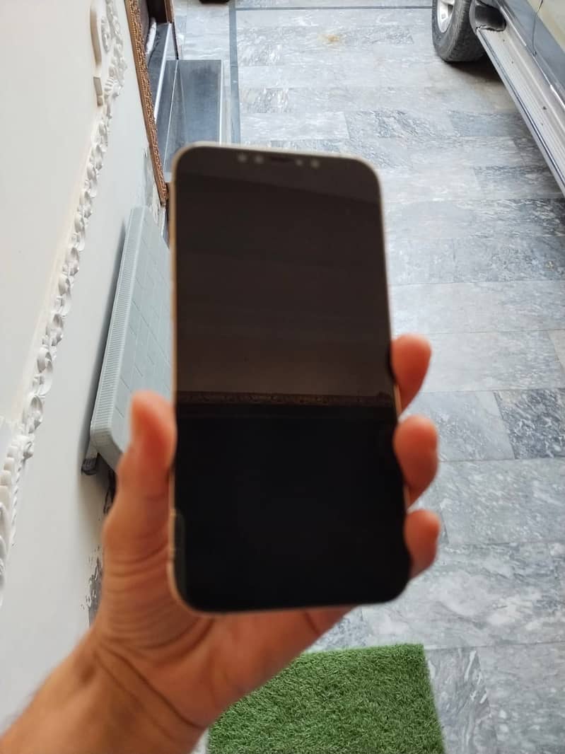 Apple iPhone 12 Pro Max 3