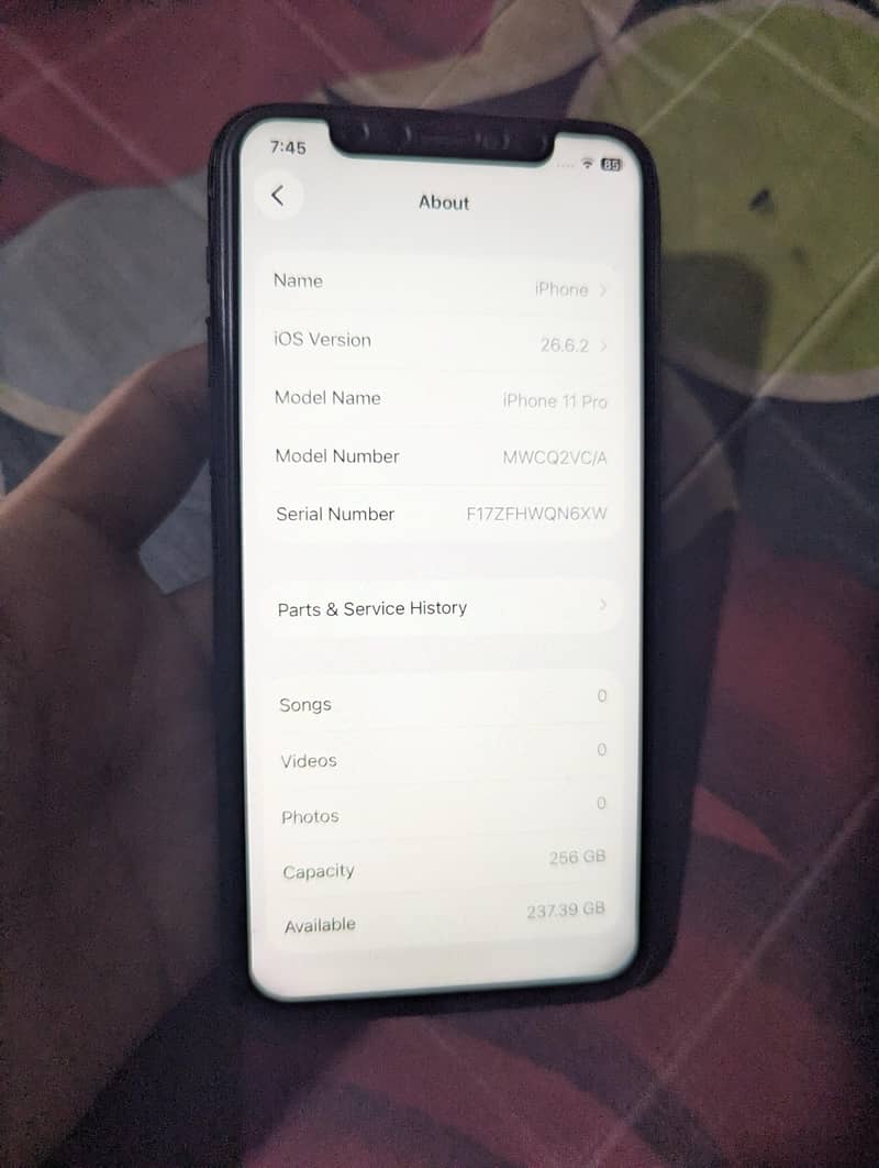 Apple iPhone 11 Pro 6