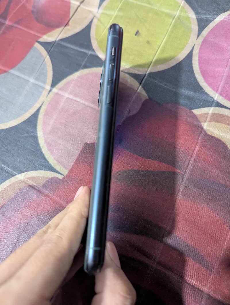 Apple iPhone 11 Pro 8
