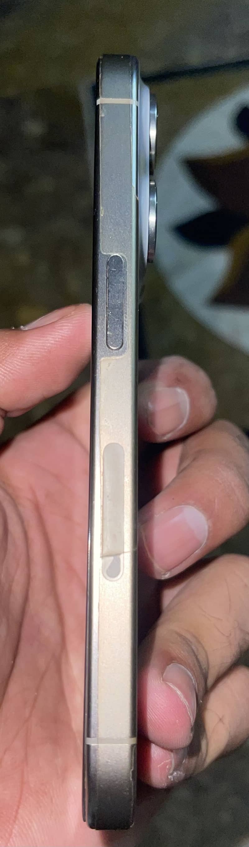 Apple iPhone 15 Pro 1