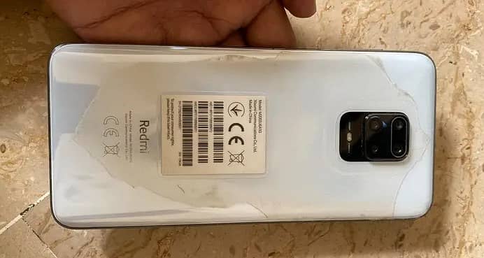 Xiaomi Redmi Note 9S 0