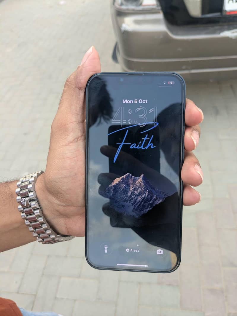 Apple iPhone 13 1