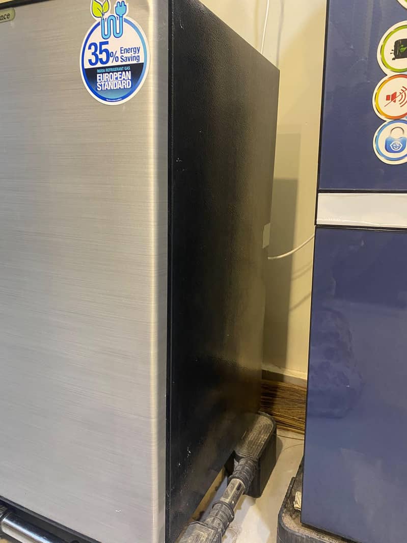 Dawlance mini refrigerator 1