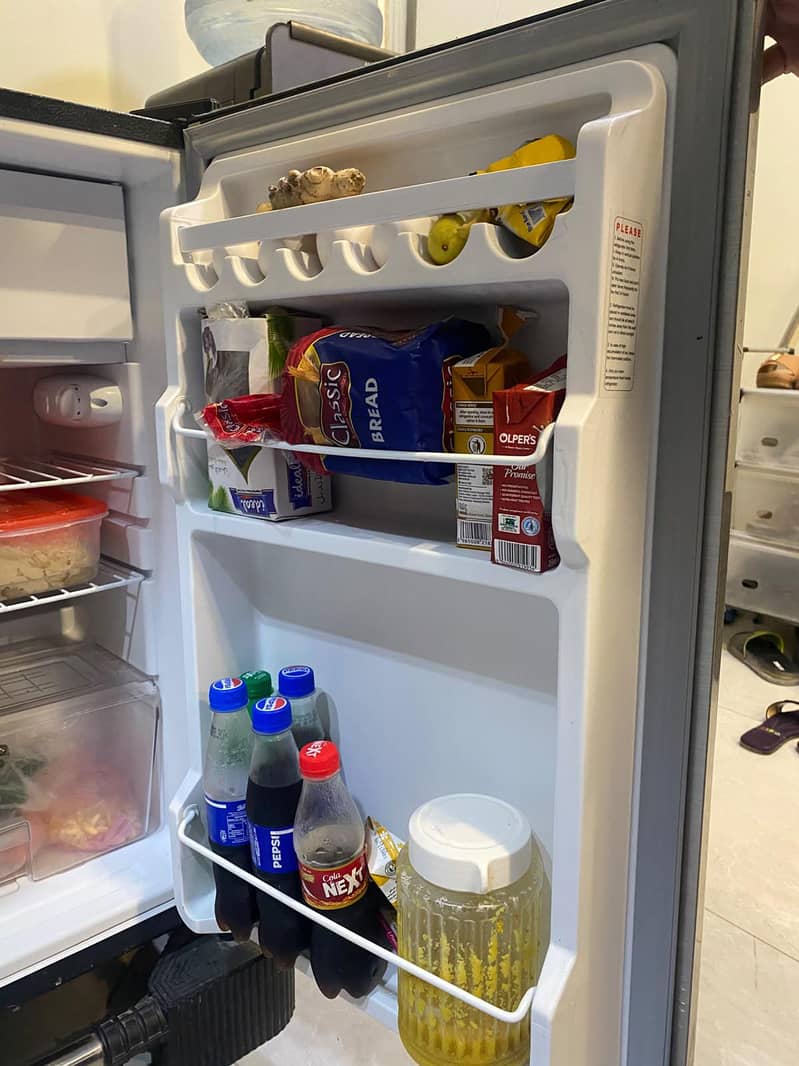 Dawlance mini refrigerator 3