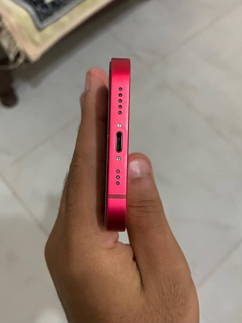 Apple iPhone 14 4