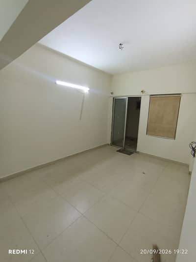 2 BED D/D RENOVATED FLAT FOR SALE IN BLOCK 16, GULSHAN E IQBAL