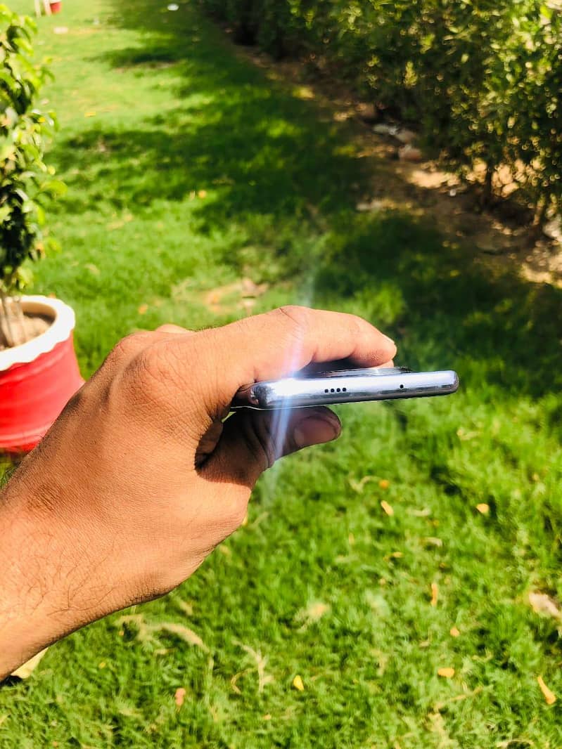 Tecno Spark 20 Pro Plus 3