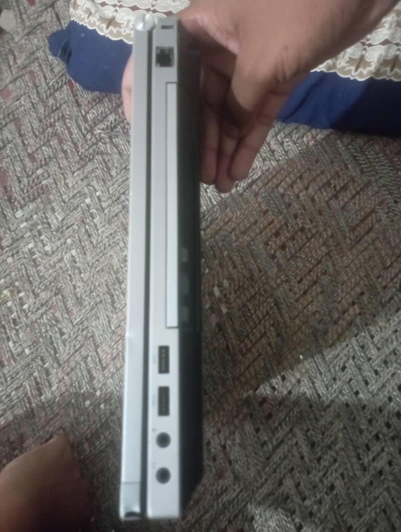 hp laptop 4
