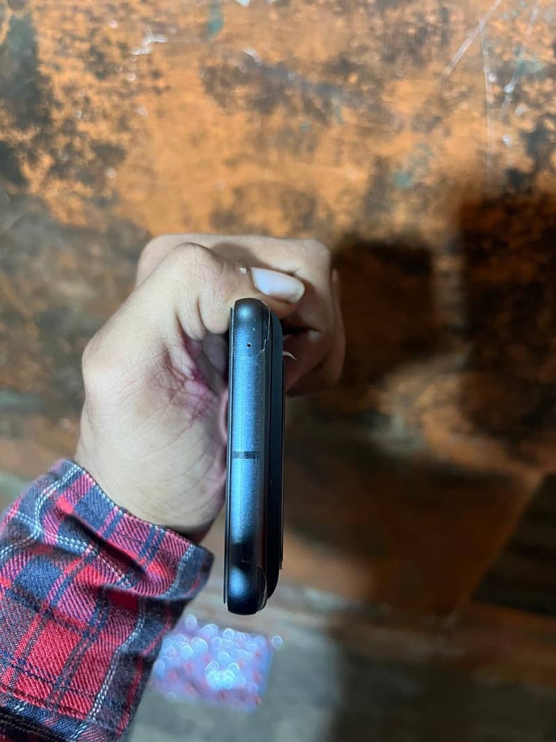 Google pixel 8 5