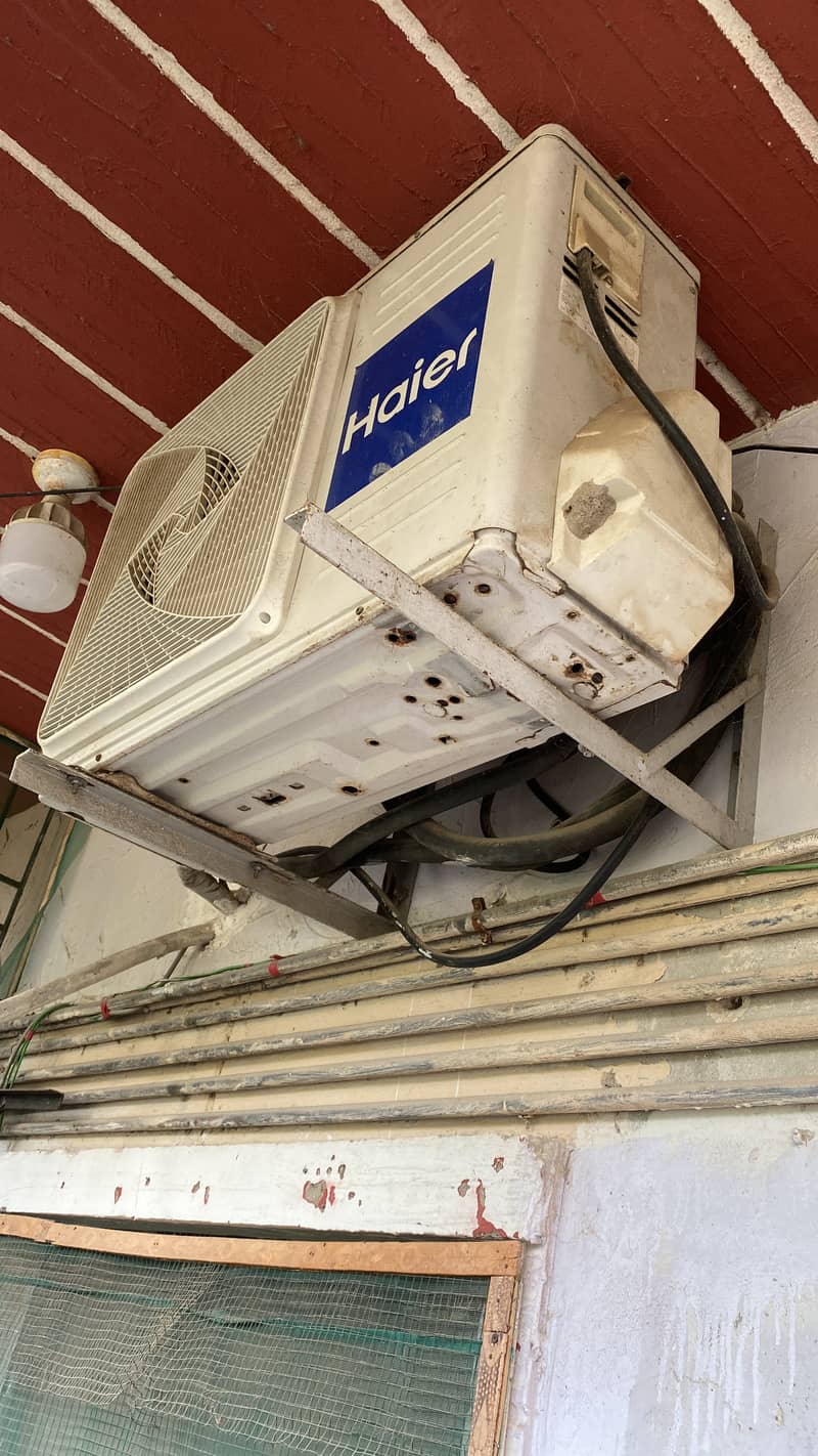 Haier split Ac 1.5 ton 1
