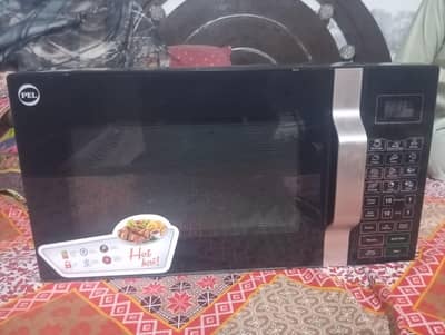 MICROWAVE OVEN