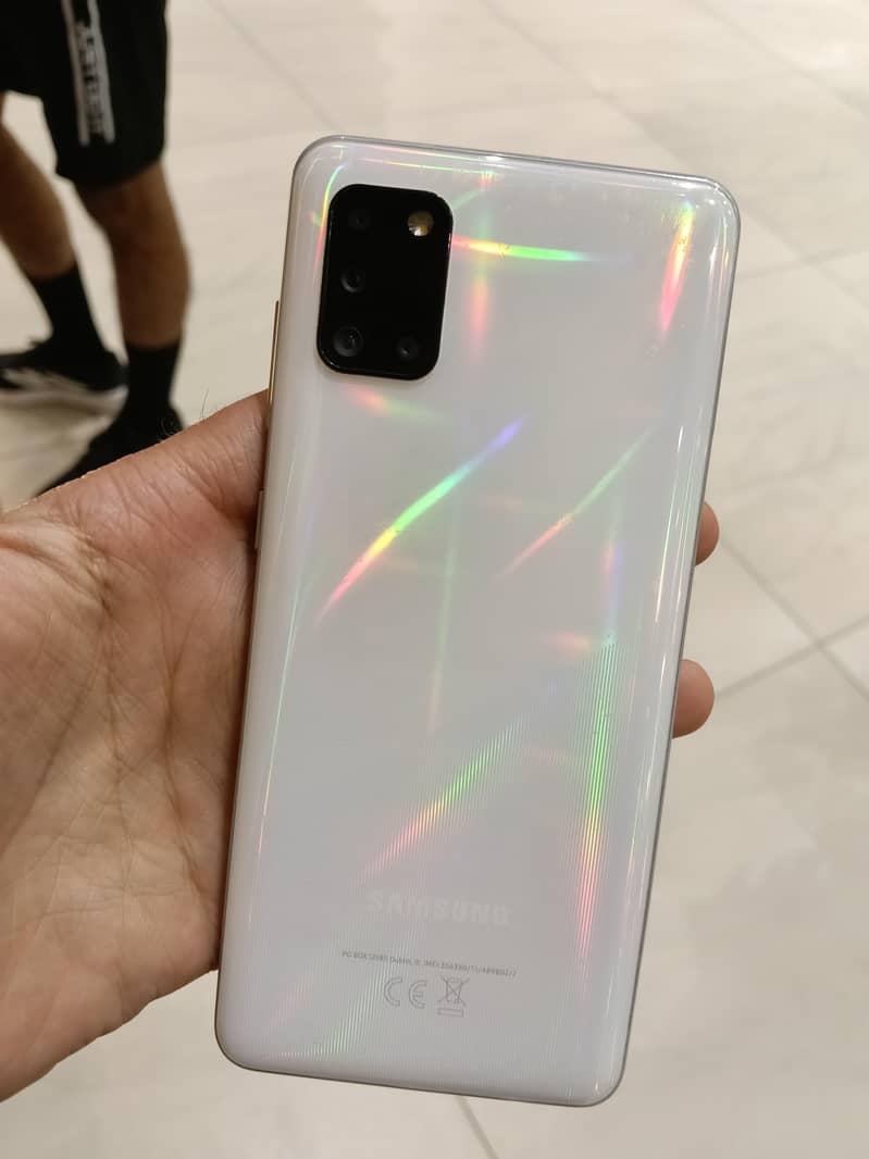 Samsung A31 1