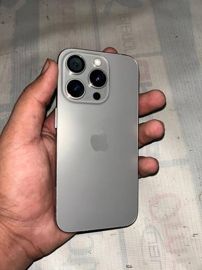 Apple iPhone 15 Pro