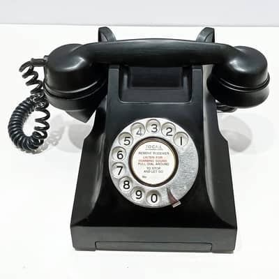Vintage 1970s DJL 11044-A8  ITI Black Bakelite Rotary Dial Telephone