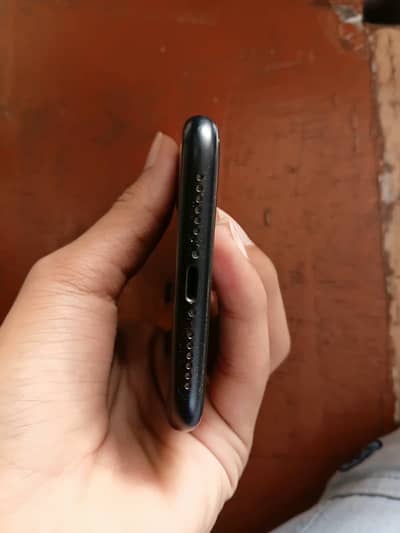Apple iPhone XR