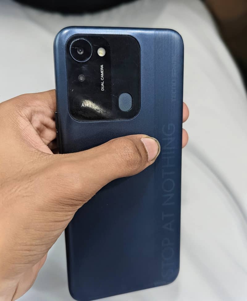 Tecno Spark 8C 0