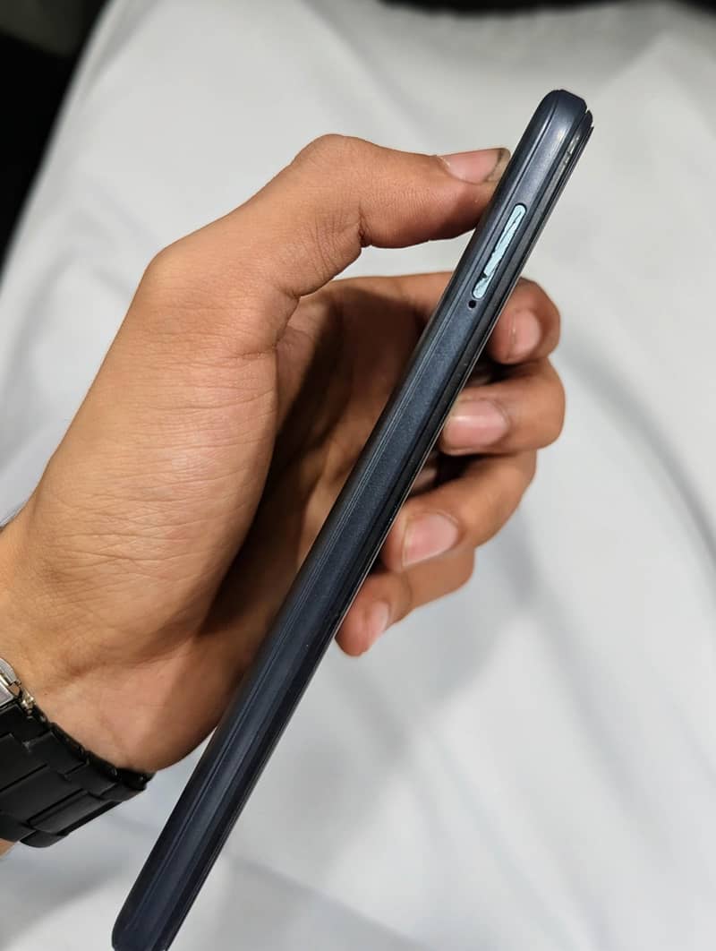 Tecno Spark 8C 1