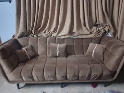 7 seater sofa set with center table