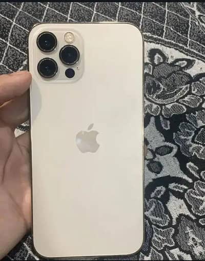 Apple iPhone 12 Pro golden color lush set