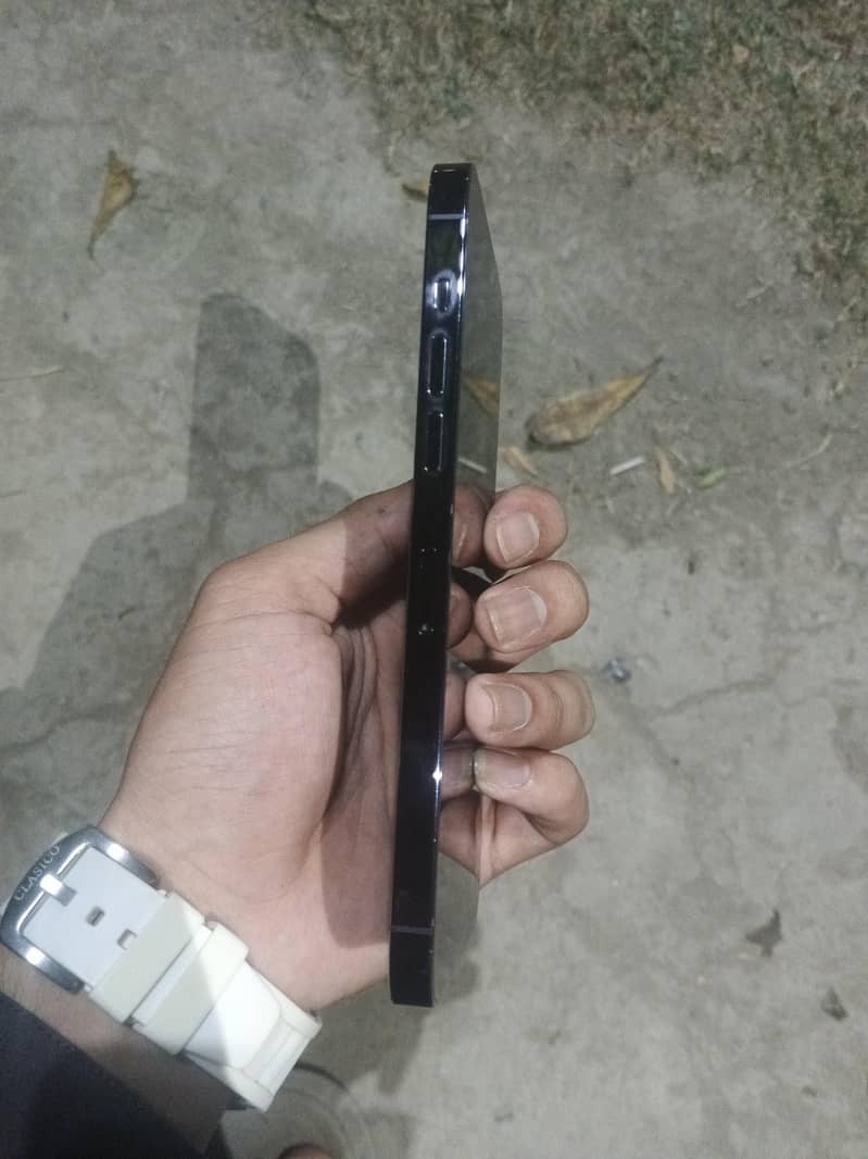 iphone 14 pro max 1