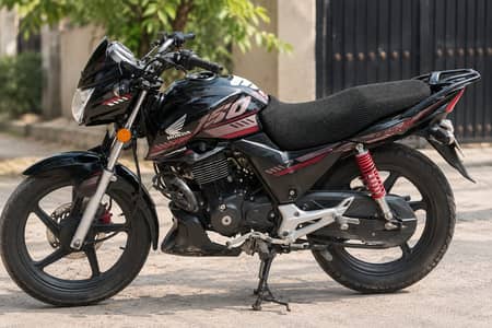 Honda CB 150F 2024