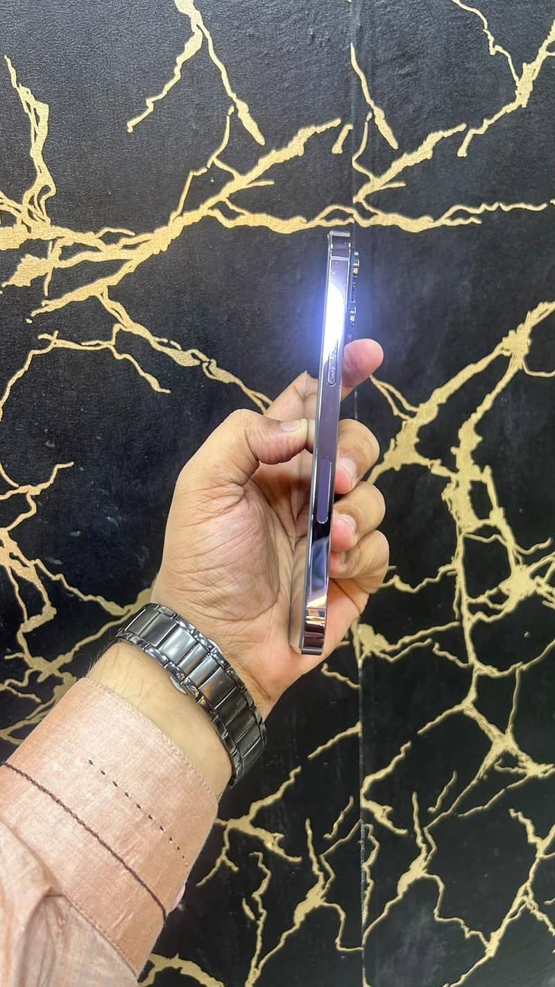 Apple iPhone 14 Pro Max jv 2