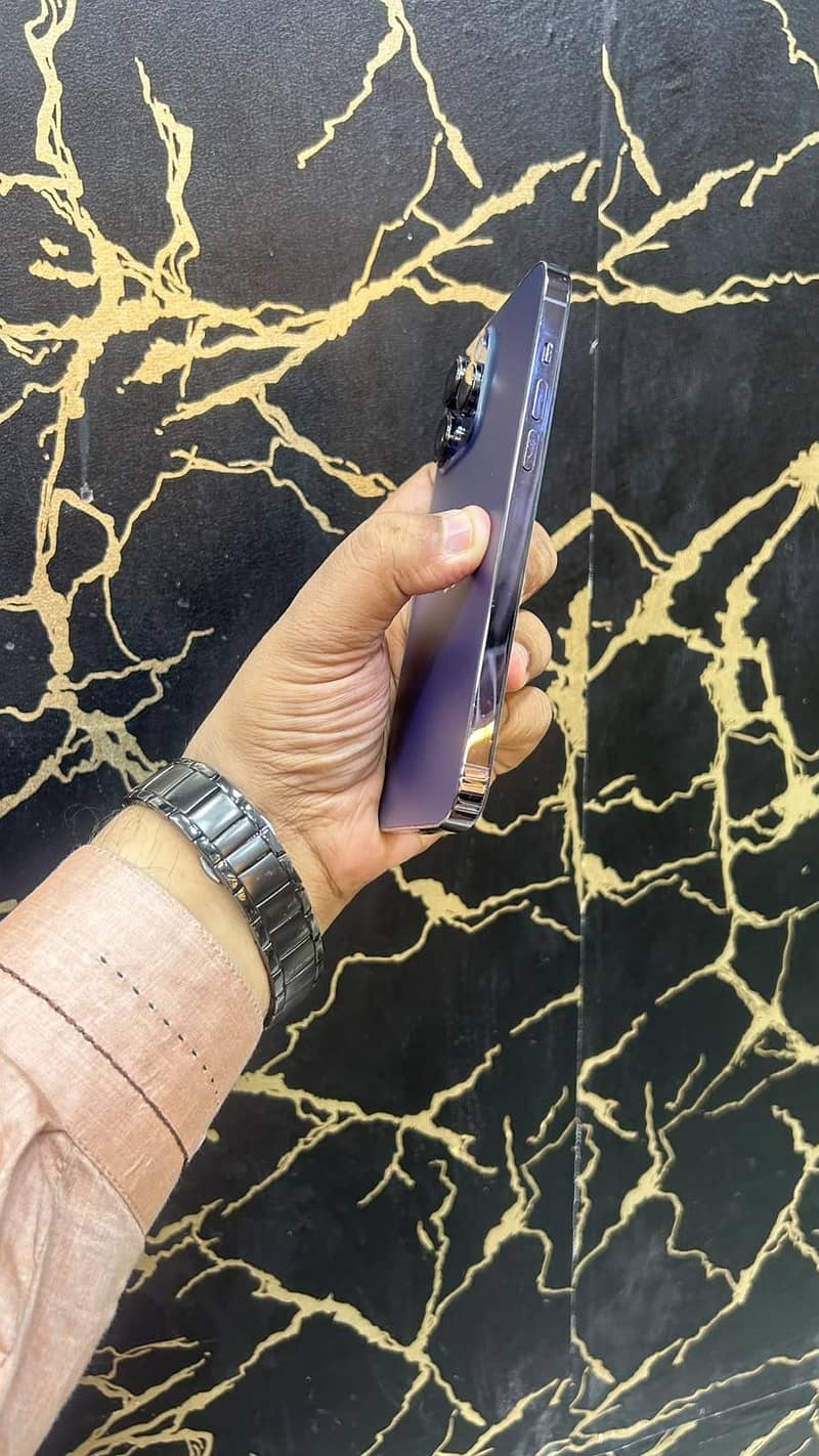 Apple iPhone 14 Pro Max jv 3