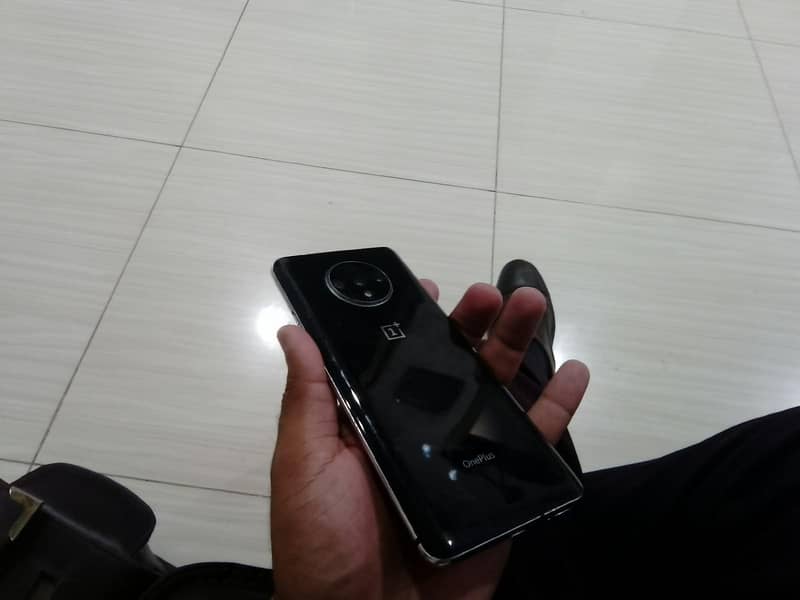 One Plus 7T 3