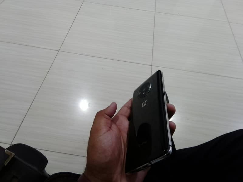 One Plus 7T 4