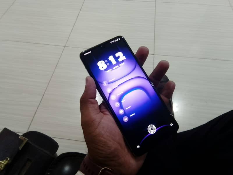 One Plus 7T 5