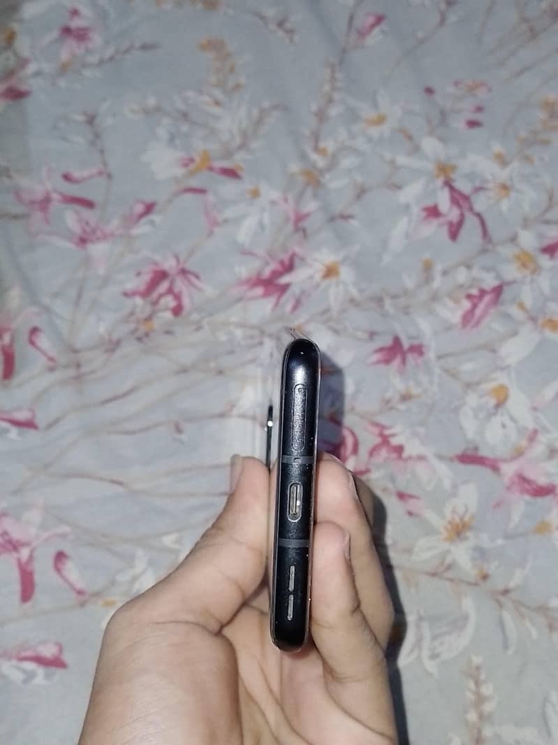 One Plus 10 Pro 5